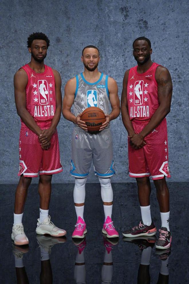 豪横，巴媒：弗拉门戈为前往秘鲁参加解放者杯决赛包了5架飞机（巴媒：弗拉门戈为赴秘鲁征战解放者杯决赛包下5架飞机）