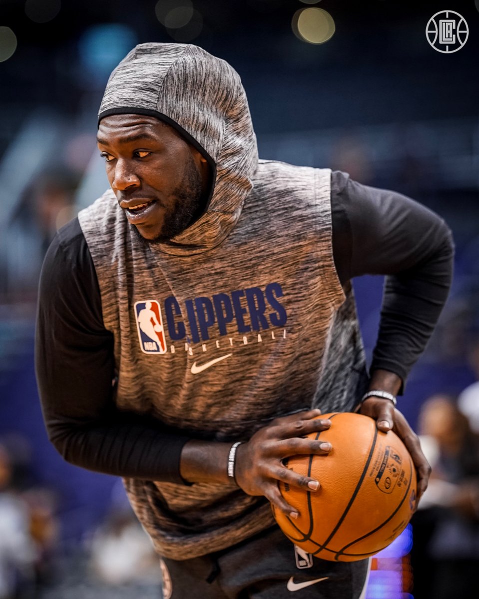 记者：凯恩已决定不在明夏激活解约条款，双方计划续约（凯恩决定明夏不触发解约条款，双方将推进续约）