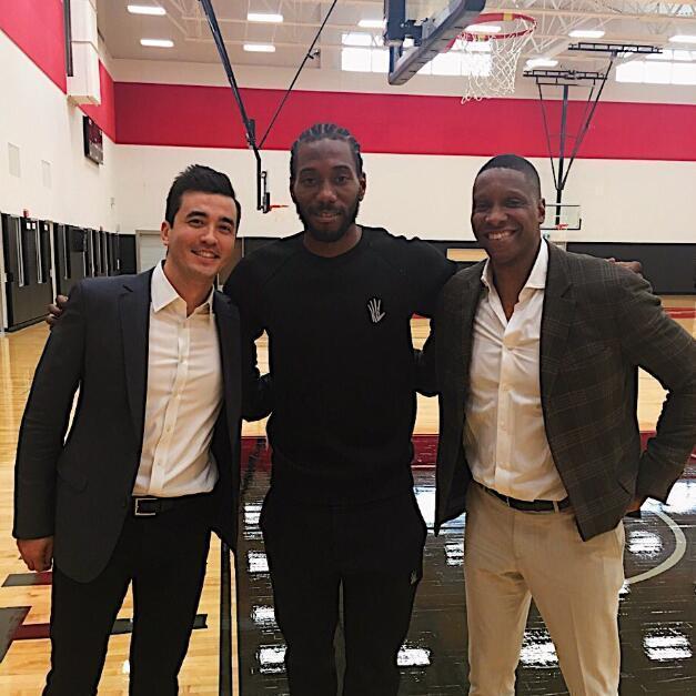 说谁呢？凯尔登在雷霆篮下强硬上进 高喊：骗子！TMD骗子！（说给谁听？凯尔登强势打进雷霆内线怒吼：骗子！TMD骗子！）