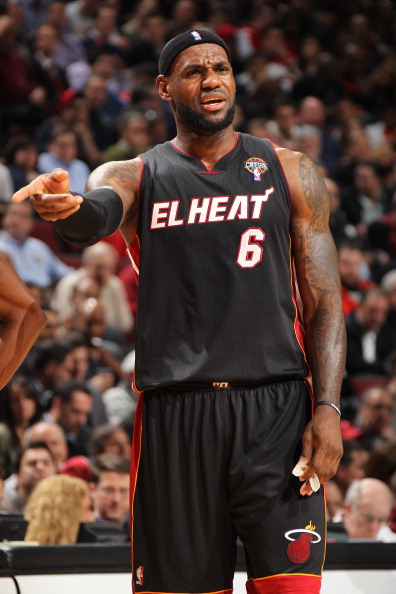 场均3.2分！谢尔曼：本季开局我表现还不错 随时做好上场准备（谢尔曼谈赛季初：场均3.2分，状态不错，随时准备出战）