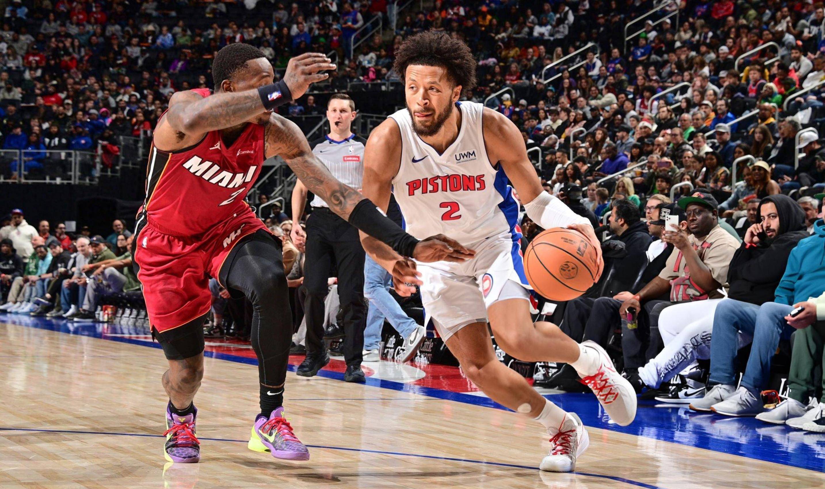 美记：国王正持续关注加兰动向，后者或想去能掌控进攻球队（美媒：国王密切关注加兰动态 他或倾向加盟拥有进攻主控权的球队）