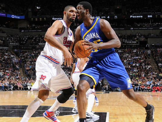 记者：韩鹏仍是泰山主帅，但俱乐部需要找个名义上的“主帅”（记者称韩鹏仍掌舵泰山，俱乐部需另觅“名义主帅”）